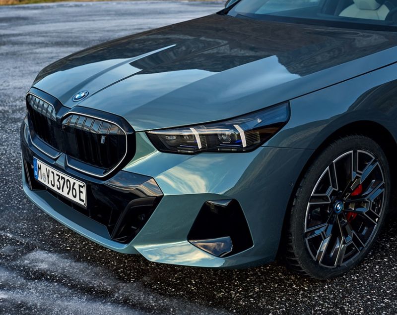 BMW i5 Touring 81.2kWh ev edrive 40 250kW aut