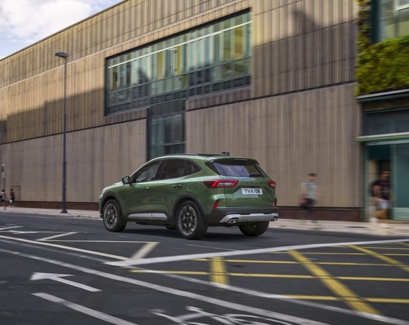 Ford Kuga 2.5 phev titanium 178kW e-cvt aut