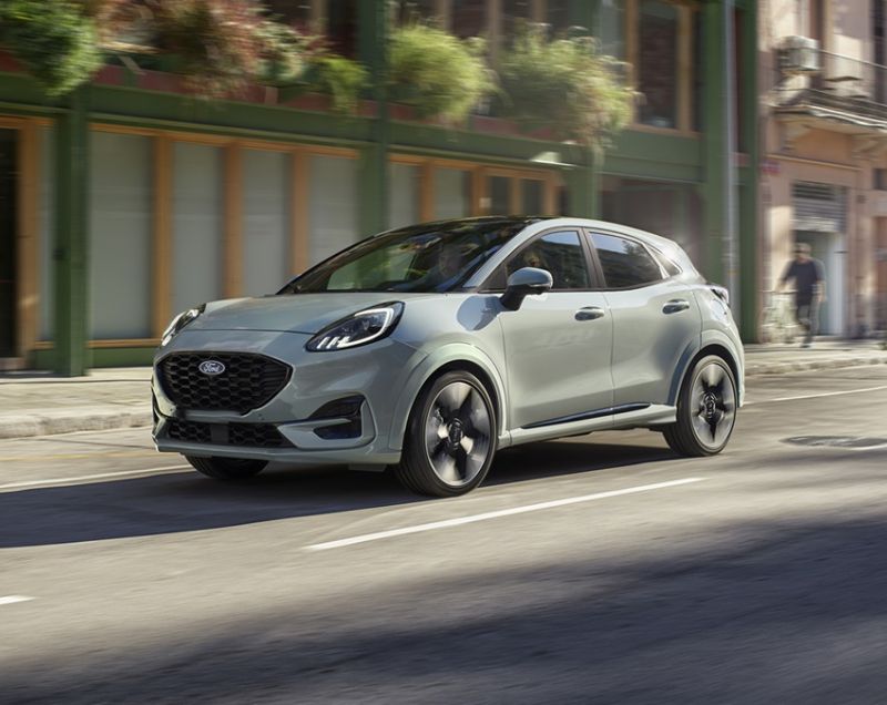 Ford Puma 1.0 EcoBoost Hybrid ST-Line X, Cactus Grey + PANORAMADAK / DRIVER ASSISTANCE PACK