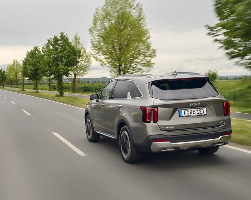 Kia Sorento 1.6tgdi PHEV 4WD 185kW DynamicLine 7-ZITS Kia Sorento 1.6tgdi PHEV 4WD 185kW DynamicLine 7-ZITS