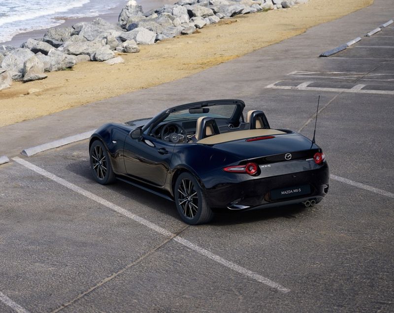 Mazda MX-5 1.5 skyactiv-g prime-line 97kW Mazda MX-5 1.5 skyactiv-g prime-line 97kW