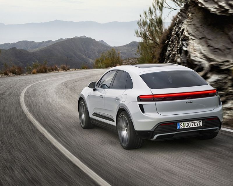 Porsche Macan Electric 100kWh ev 4 300kW aut