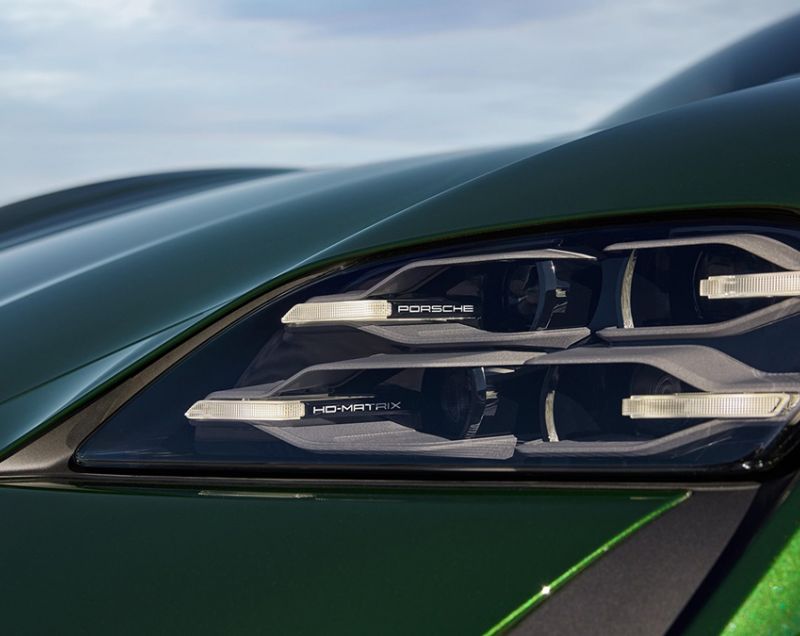 Porsche Taycan Cross Turismo 105kWh ev 300kW aut