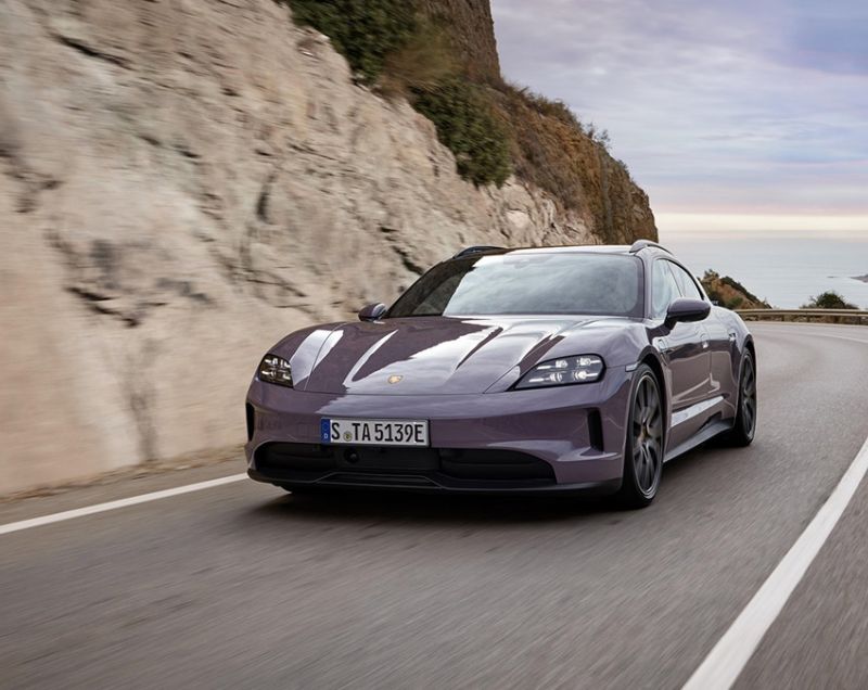 Porsche Taycan Sport Turismo 105kWh ev 4s black edition 380kW aut Porsche Taycan Sport Turismo 105kWh ev 4s black edition 380kW aut