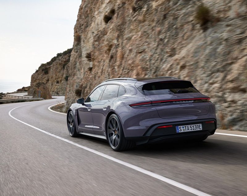 Porsche Taycan Sport Turismo 105kWh ev 4s black edition 380kW aut Porsche Taycan Sport Turismo 105kWh ev 4s black edition 380kW aut