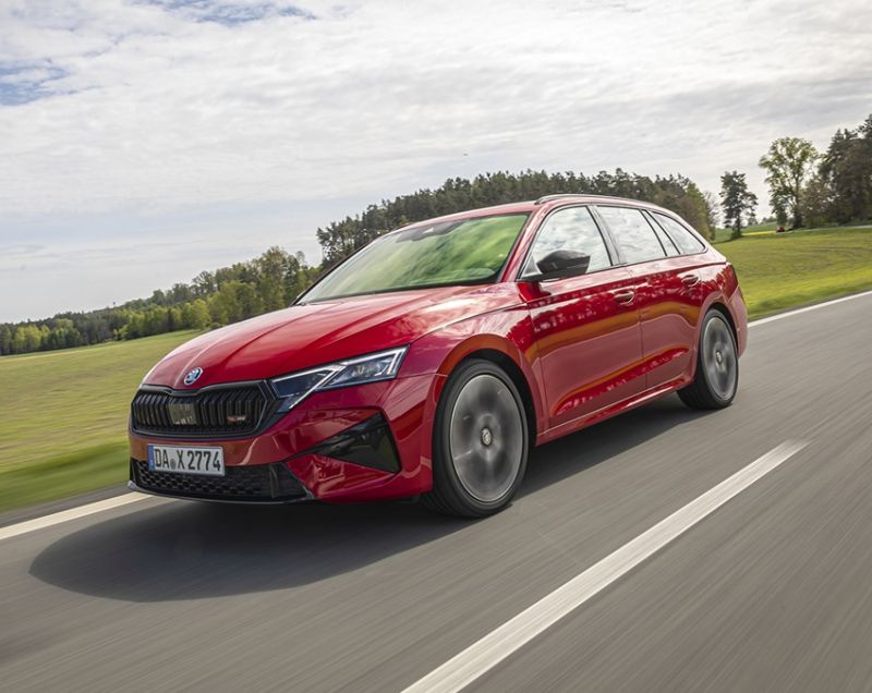 Skoda Octavia combi 1.5tsi mhev e-tec business edition plus 110kW dsg-7 aut 