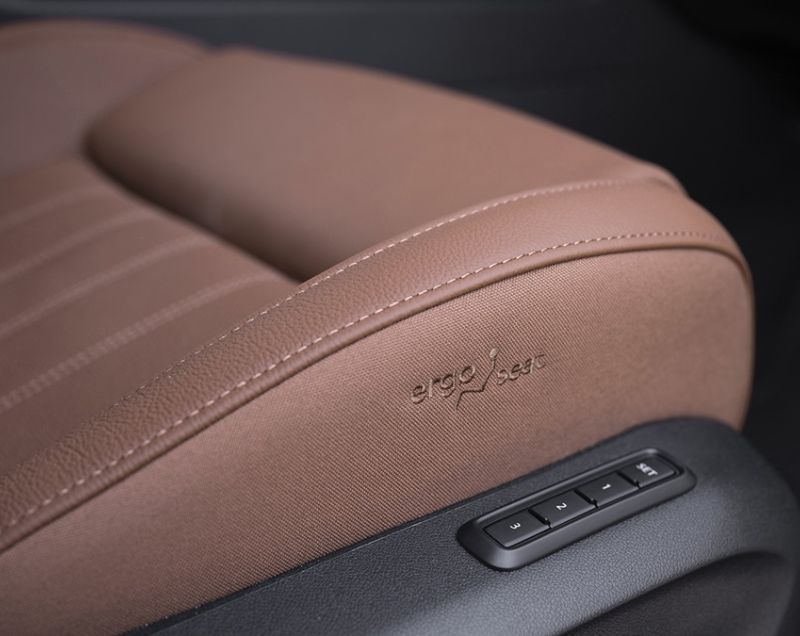 Skoda Superb combi 1.5tsi MHEV Business Edition DSG-7, Graphite Grey + TREKHAAK