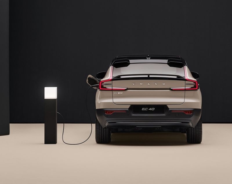 Volvo EC40 82kWh ev twin performance plus black edition 325kW awd aut