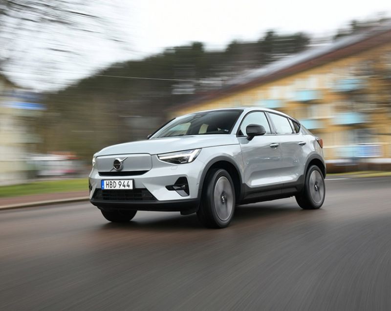 Volvo EC40 82kWh Single Motor Extended Range Plus Black Edition Volvo EC40 82kWh Single Motor Extended Range Plus Black Edition