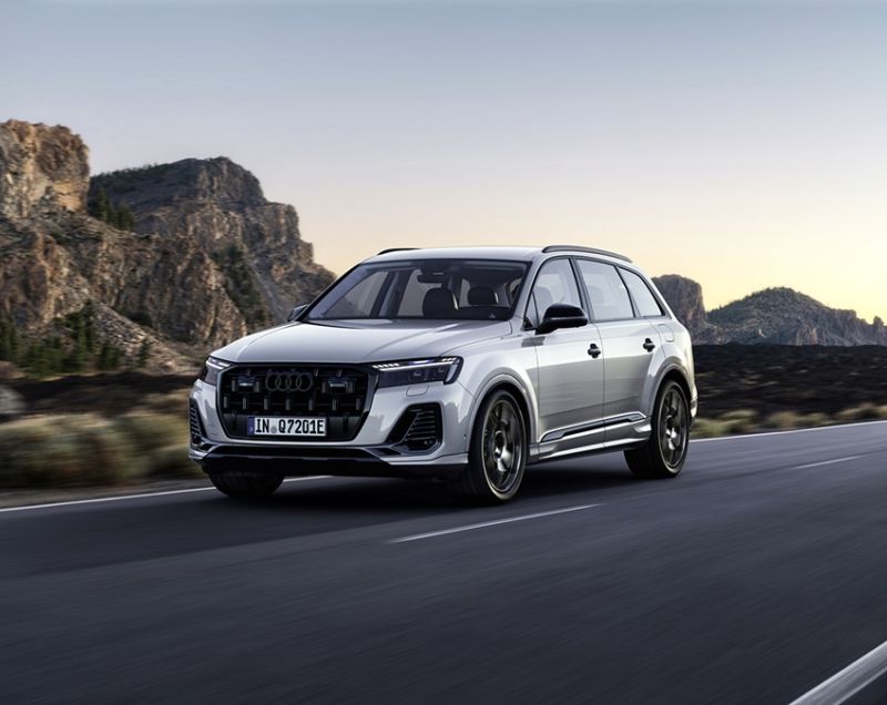 Audi Q7 4.0tfsi sq7 quattro 373kW tiptronic aut Audi Q7 4.0tfsi sq7 quattro 373kW tiptronic aut