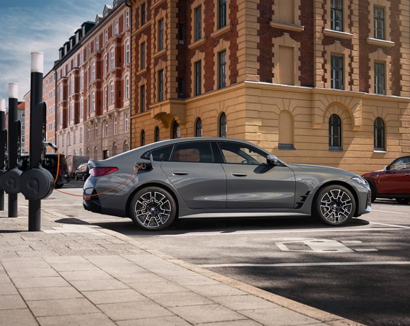 BMW i4 67.1kWh ev edrive 35 210kW aut