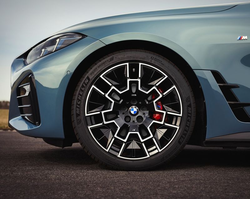 BMW i4 67.1kWh eDrive35 210kW