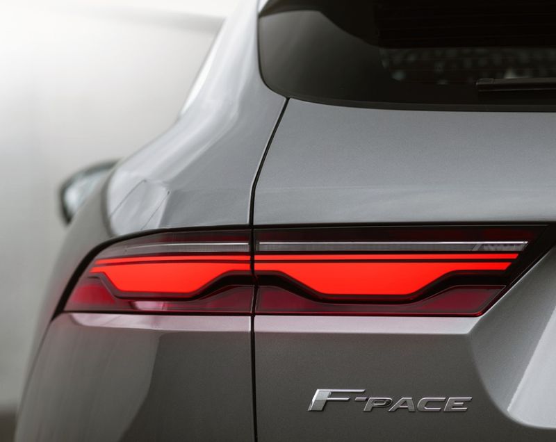 Jaguar F-Pace p400e phev r-dynamic s 90th anniversary edition 297kW awd aut