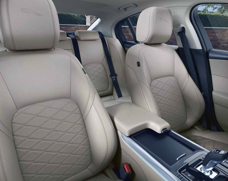 Jaguar XE d200 mhev r-dynamic s 150kW aut
