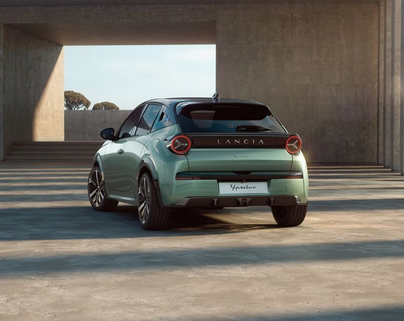 Lancia Ypsilon 54kWh ev hf 207kW aut Lancia Ypsilon 54kWh ev hf 207kW aut