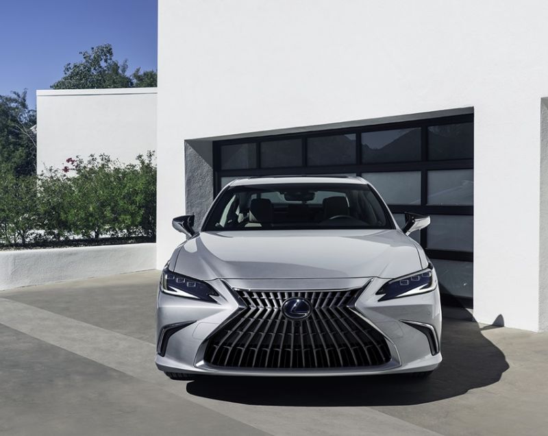 Lexus ES 300h hev executive line 160kW aut