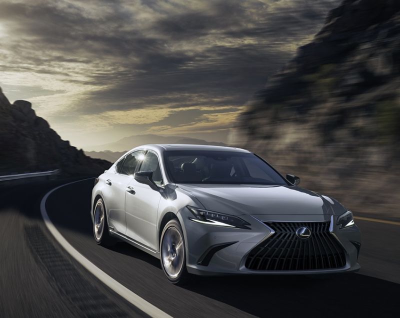 Lexus ES 300h hev 35th edition 160kW aut Lexus ES 300h hev 35th edition 160kW aut