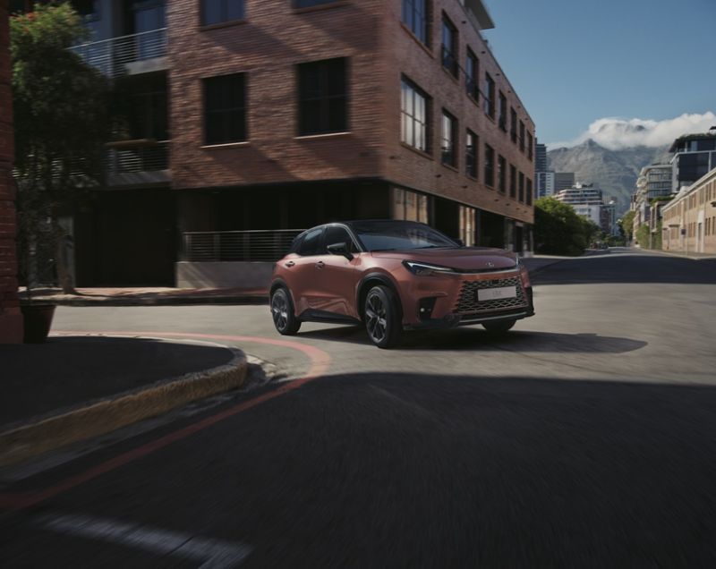 Lexus LBX 1.5 Hybrid Business Line Pro