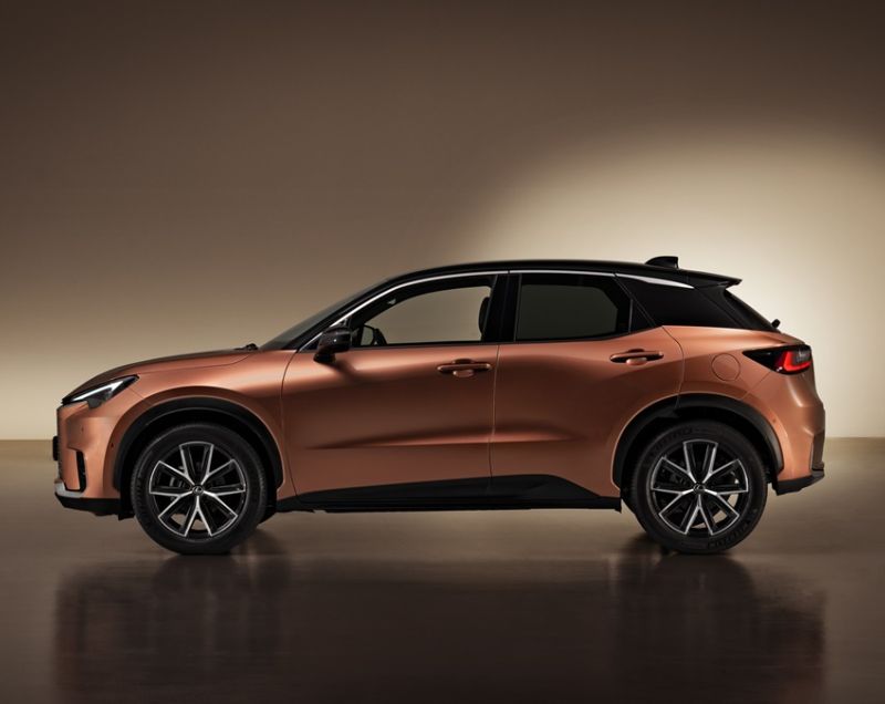 Lexus LBX 1.5 hev 2wd 100kW aut