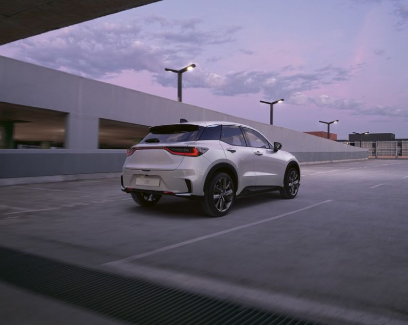 Lexus LBX 1.5 hev 2wd 100kW aut