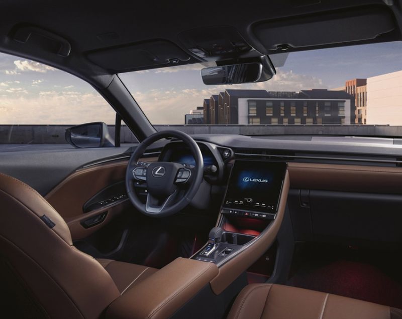 Lexus LBX 1.5 hev cool 2wd 100kW aut