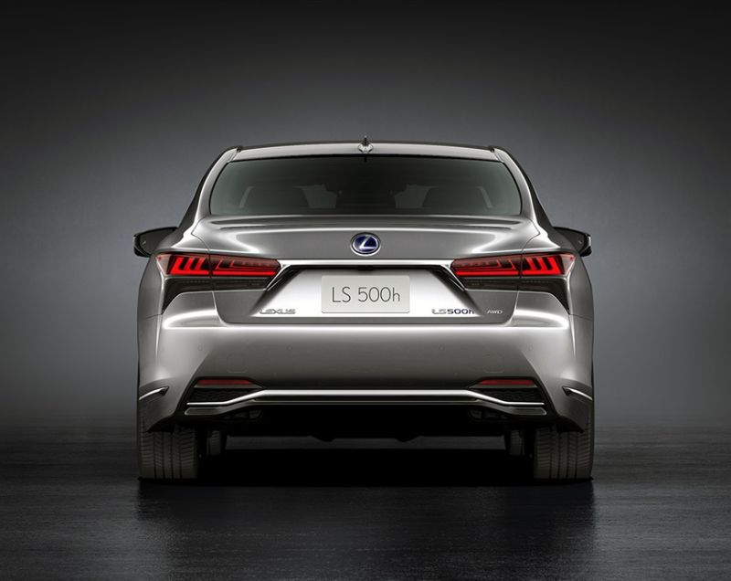 Lexus LS 500h hev f sport line awd 264kW e-cvt aut