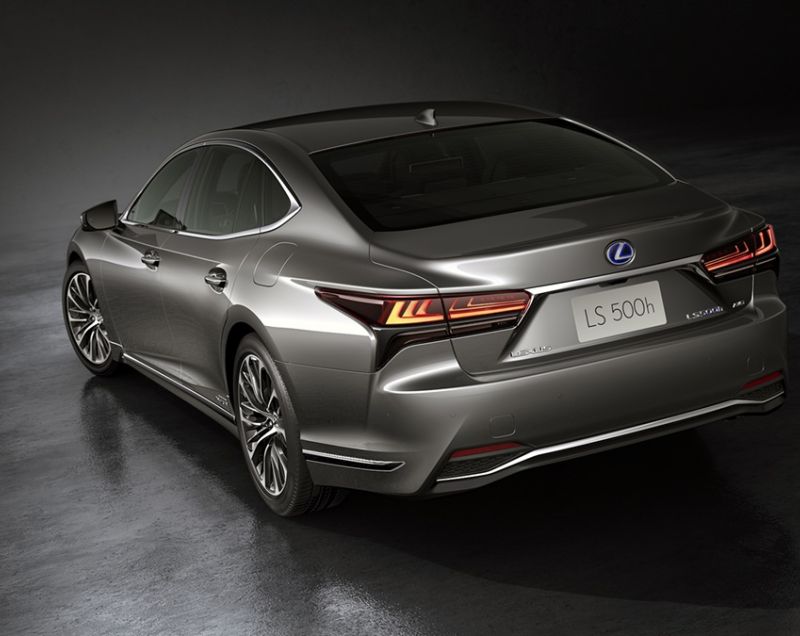 Lexus LS 500h hev f sport line awd 264kW e-cvt aut