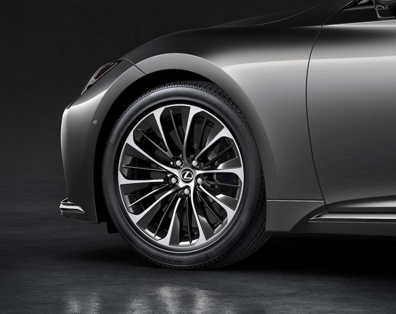 Lexus LS 500h hev luxury line 264kW e-cvt aut