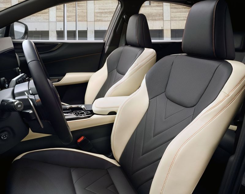 Lexus NX 450h+ phev f sport line awd 225kW aut
