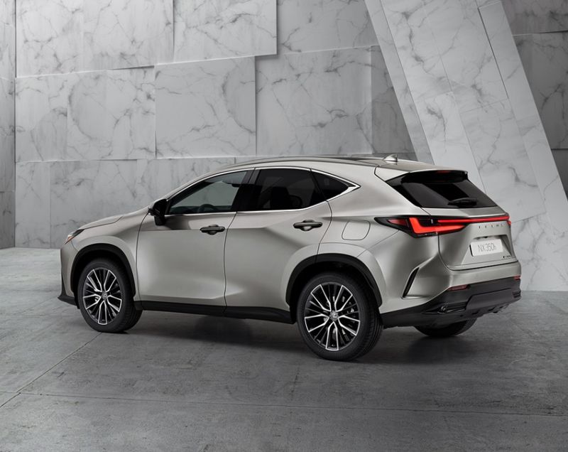 Lexus NX 450h+ phev 35th edition awd 215kW aut Lexus NX 450h+ phev 35th edition awd 215kW aut