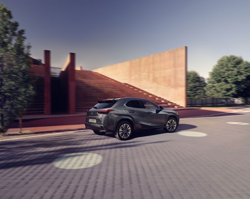Lexus UX 300h hev luxury line 146kW aut