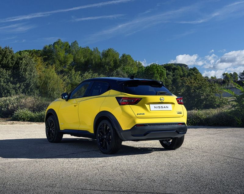 Nissan Juke 1.6 Hybrid143 N-Design, Two Tone Gunmetal Grey + COLD PACK