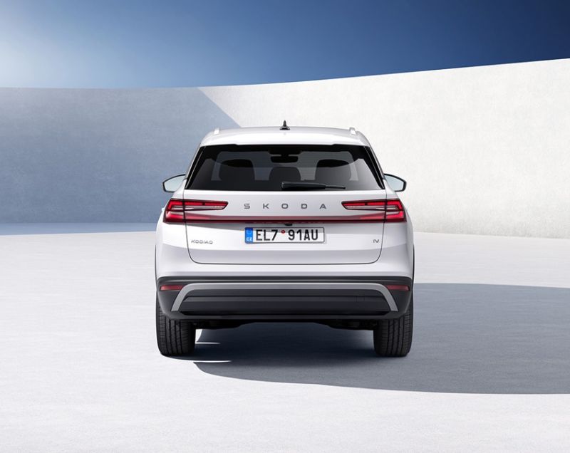 Skoda Kodiaq 1.5tsi PHEV Business Edition, Steel Grey + PANORAMADAK/TREKHAAK