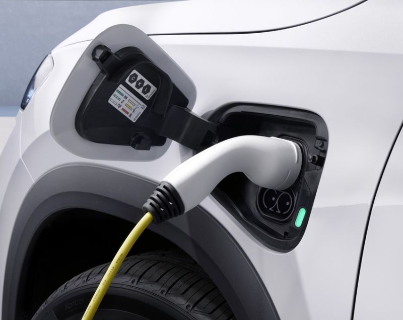 Skoda Kodiaq 1.5tsi PHEV Business Edition, Steel Grey + PANORAMADAK/TREKHAAK