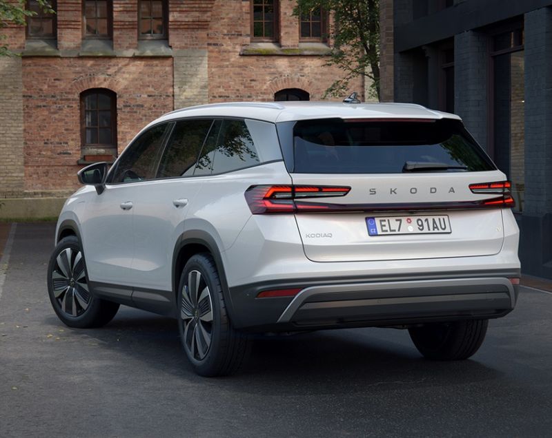 Skoda Kodiaq 1.5tsi PHEV Business Edition, Steel Grey + PANORAMADAK/TREKHAAK