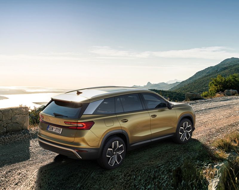 Skoda Kodiaq 1.5tsi PHEV Business Edition, Steel Grey + PANORAMADAK/TREKHAAK
