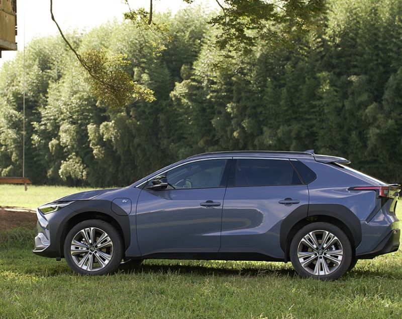 Subaru Solterra* 71.4kWh ev sky package 160kW aut Subaru Solterra* 71.4kWh ev sky package 160kW aut