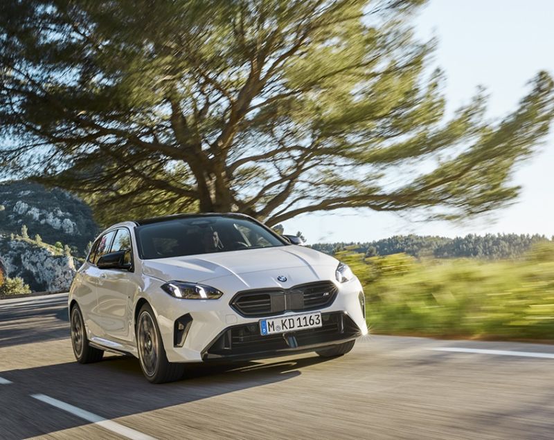 BMW 1 Serie 120d mhev m sport design edition 120kW aut BMW 1 Serie 120d mhev m sport design edition 120kW aut