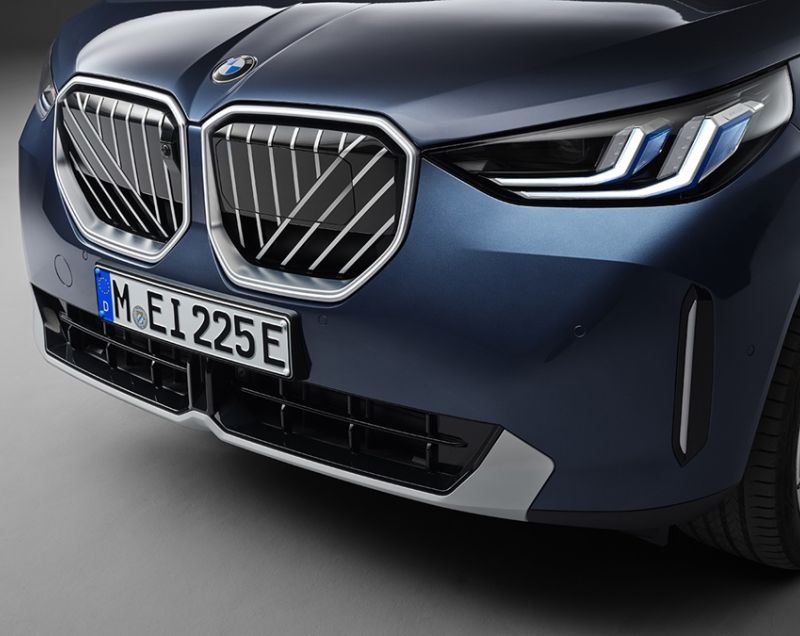 BMW X3 30e xDrive M Sportpakket Pro, Black Sapphire + TREKHAAK/PROFESSIONAL PACK