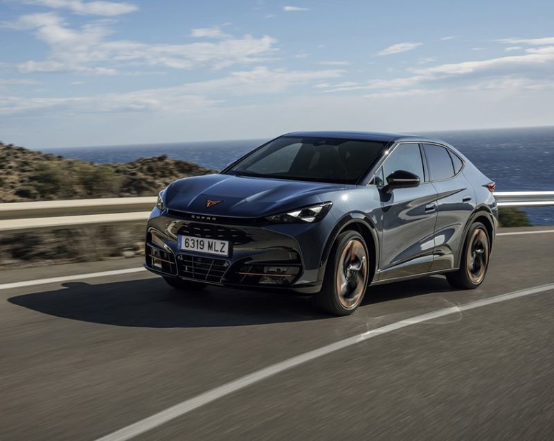 Cupra Tavascan 77kWh Business, White Silver + WINTER PACK