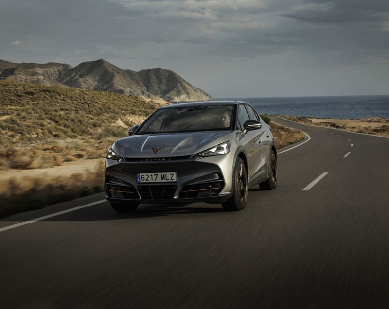 Cupra Tavascan 77kWh Business, Basalt Grey + WINTER PACK