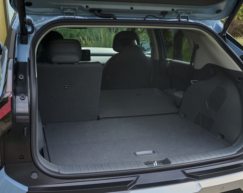 Kia EV3 81.4kWh Plus Advanced, Shale Grey Kia EV3 81.4kWh Plus Advanced, Shale Grey