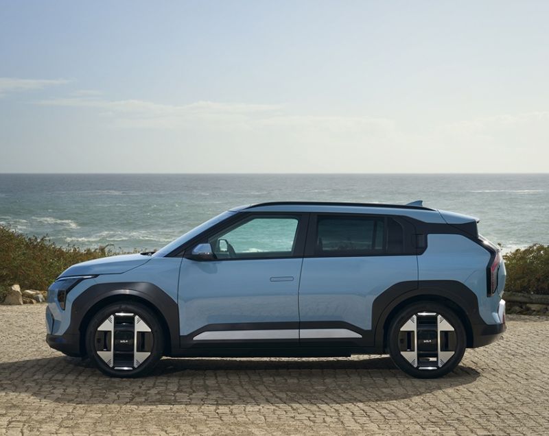 Kia EV3 58.3kWh Standard Range 150kW Air, Shale Grey