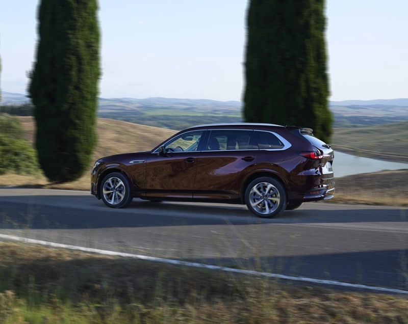 Mazda CX-80 2.5 phev exclusive line 241kW aut Mazda CX-80 2.5 phev exclusive line 241kW aut