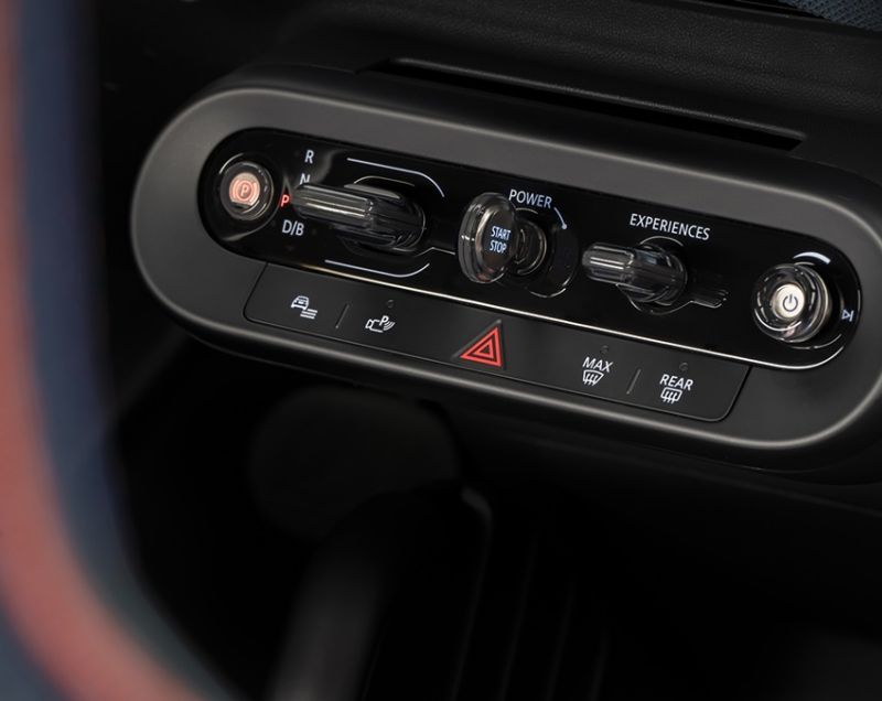 Mini Aceman 42.5kWh ev e essential 135kW aut Mini Aceman 42.5kWh ev e essential 135kW aut