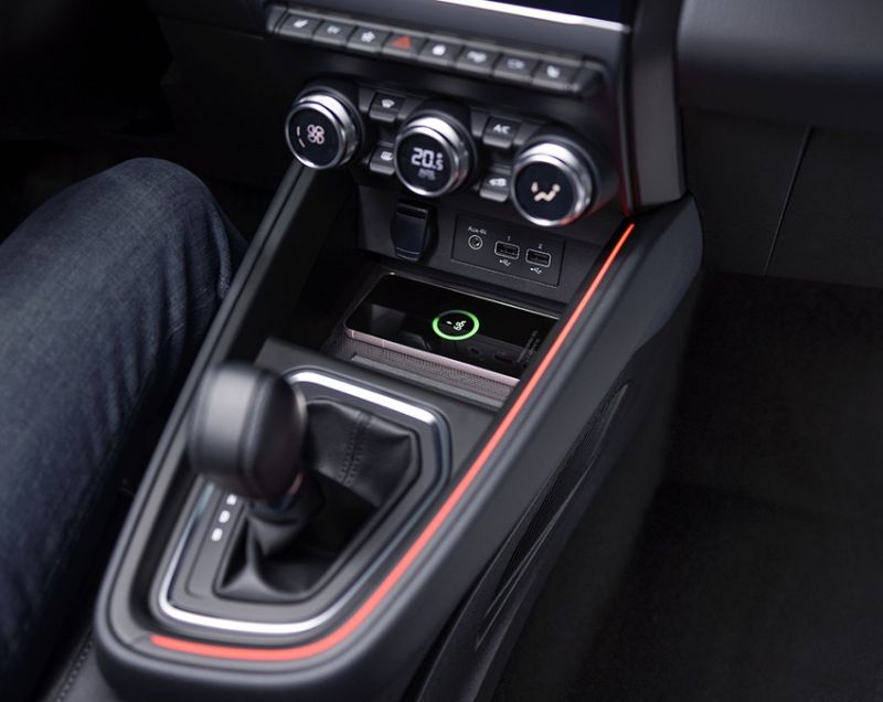 Mitsubishi Colt 1.6 hev intense+ 105kW aut