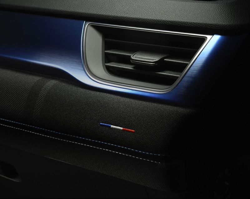 Renault Captur 1.8 hev e-tech techno 116W aut Renault Captur 1.8 hev e-tech techno 116W aut