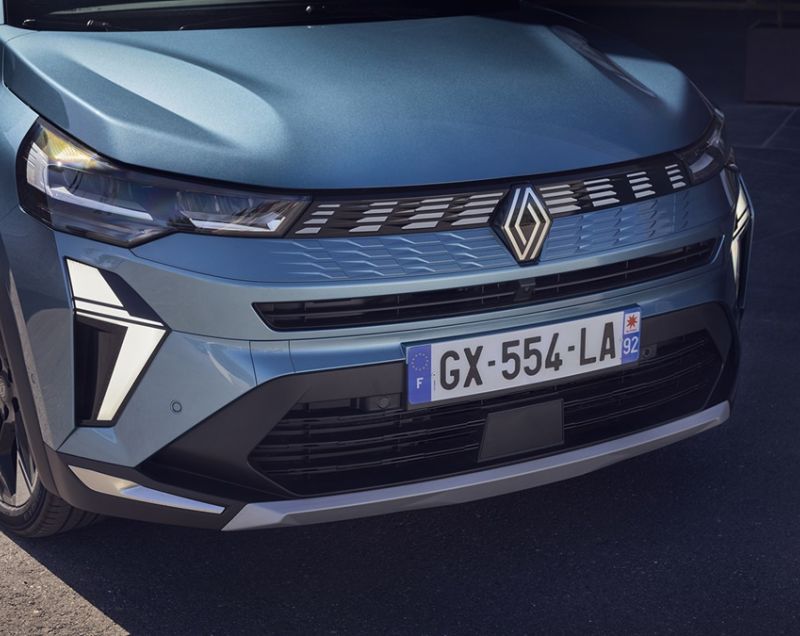 Renault Symbioz 1.8 Hybrid E-Tech iconic, Gris Rafale + PACK LIGHT & SOUND