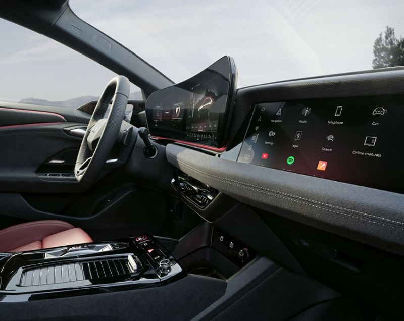 Audi A6 avant e-tron 100kWh ev s6 370kW aut