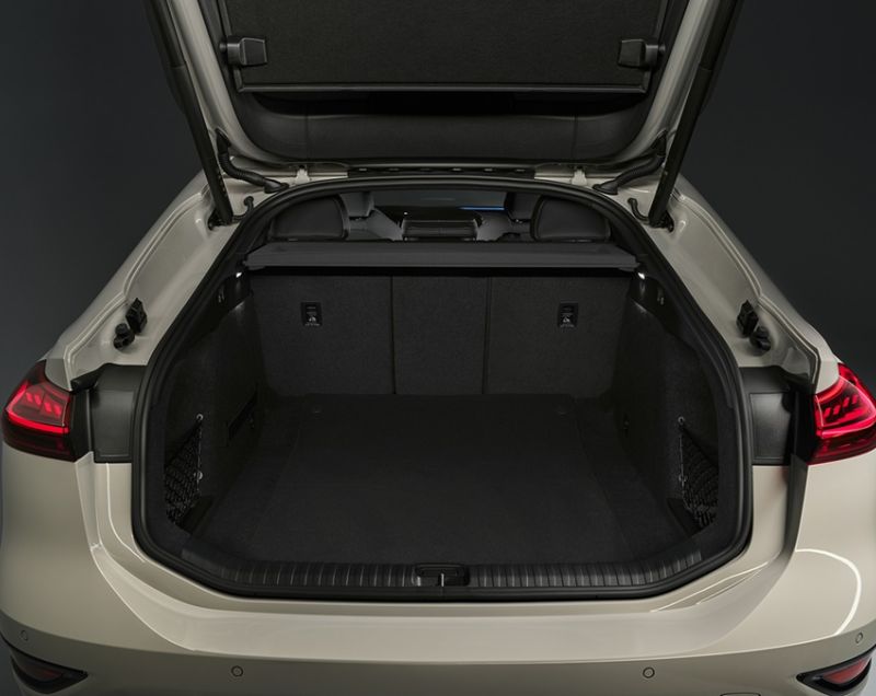 Audi A6 sportback e-tron 100kWh ev s6 370kW aut
